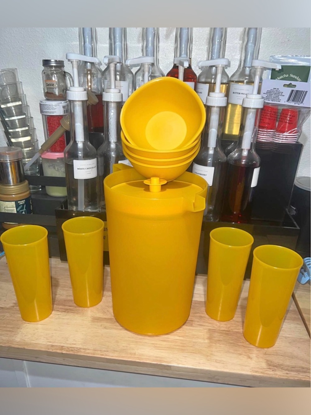 Tupperware 9pcs bundle